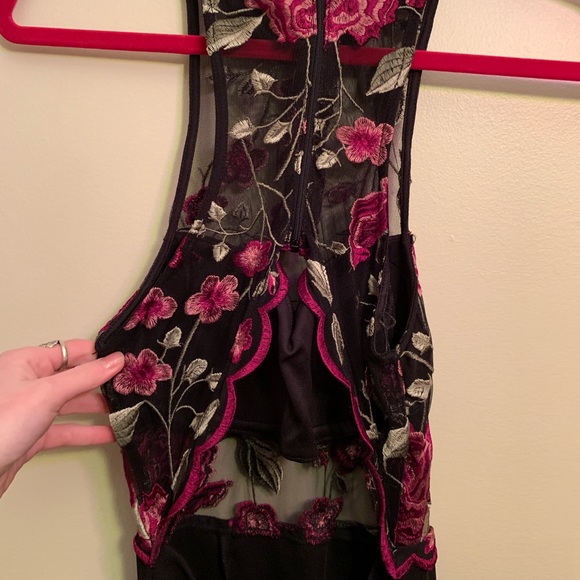 Black Prom Dress - Picture 5 of 6